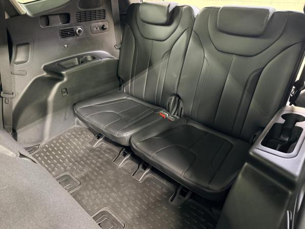 Hyundai Santa Fe IV Рестайлинг с пробегом 2022 года, цена 4 618 000 рублей, 44989 км, внедорожник, Автокод Объявления