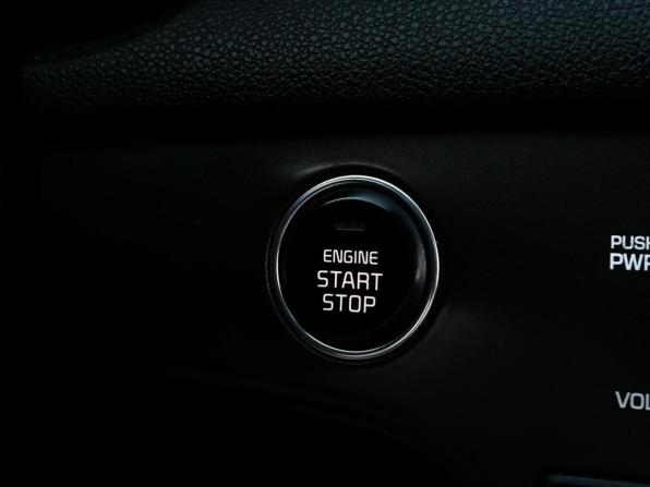 Kia Sportage IV с пробегом 2018 года, цена 1 769 000 рублей, 258175 км, внедорожник, Автокод Объявления