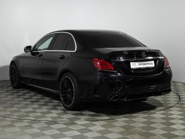 Mercedes-Benz C-Класс IV (W205) Рестайлинг с пробегом 2018 года, цена 2 749 585 рублей, 70051 км, седан, Автокод Объявления