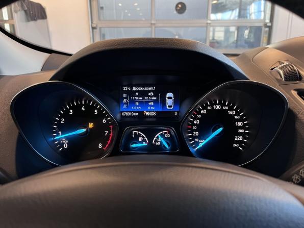 Ford Kuga II Рестайлинг с пробегом 2018 года, цена 1 650 000 рублей, 76500 км, внедорожник, Автокод Объявления