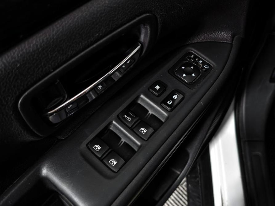 Mitsubishi Outlander III Рестайлинг 2 Санкт-Петербург  - изображение 10