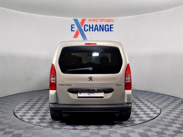 Peugeot Partner II с пробегом 2009 года, цена 415 000 рублей, 328580 км, минивэн, Автокод Объявления