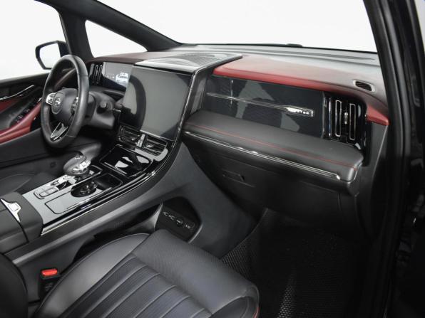 GAC M8 с пробегом 2024 года, цена 4 298 960 рублей, 33000 км, минивэн, Автокод Объявления