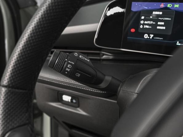 Geely Boyue Cool с пробегом 2023 года, цена 2 355 911 рублей, 66717 км, внедорожник, Автокод Объявления