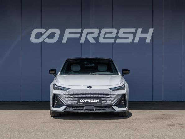 Changan UNI-V I с пробегом 2023 года, цена 2 200 000 рублей, 53849 км, лифтбек, Автокод Объявления