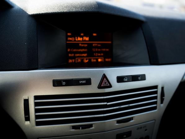 Opel Astra H Рестайлинг с пробегом 2012 года, цена 750 000 рублей, 155878 км, хэтчбек, Автокод Объявления