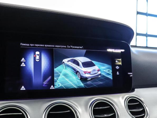 Mercedes-Benz E-Класс V (W213 S213 C238) Рестайлинг с пробегом 2021 года, цена 4 350 000 рублей, 52121 км, седан, Автокод Объявления