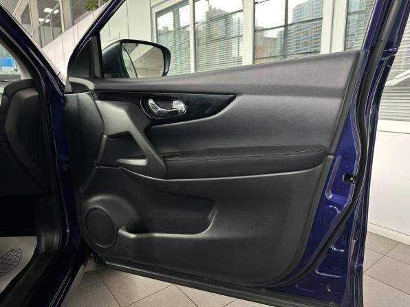 Nissan Qashqai II с пробегом 2017 года, цена 1 820 000 рублей, 93680 км, внедорожник, Автокод Объявления