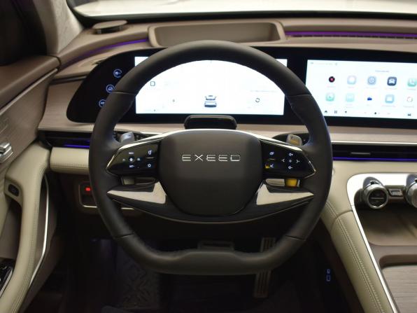 Exeed RX с пробегом 2024 года, цена 3 890 000 рублей, 13654 км, внедорожник, Автокод Объявления