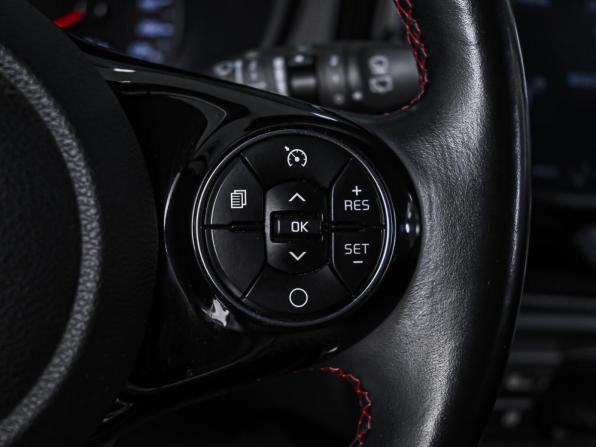 Kia Soul III с пробегом 2021 года, цена 2 200 000 рублей, 66823 км, хэтчбек, Автокод Объявления