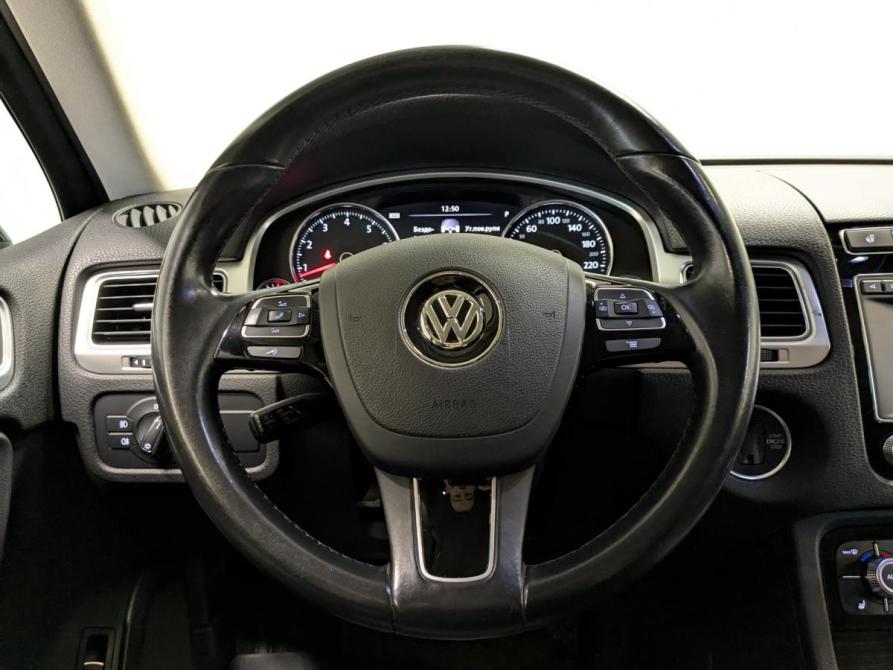 Volkswagen Touareg II Рестайлинг Санкт-Петербург  - изображение 22