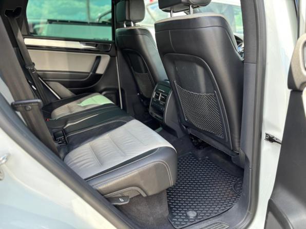 Volkswagen Touareg II Рестайлинг с пробегом 2017 года, цена 3 430 000 рублей, 185388 км, внедорожник, Автокод Объявления