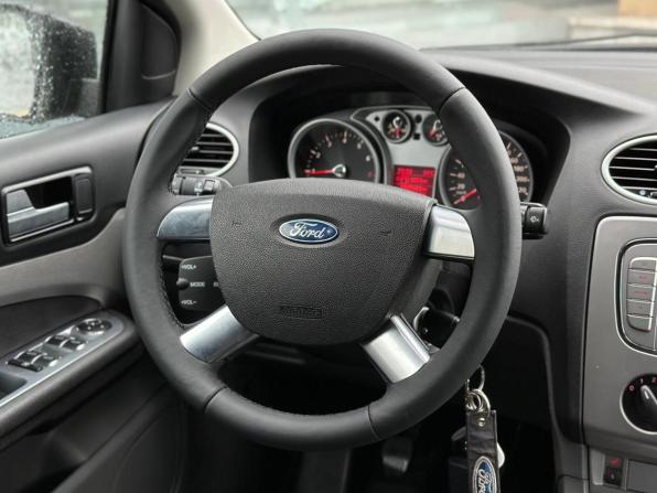 Ford Focus II Рестайлинг с пробегом 2010 года, цена 469 000 рублей, 190907 км, хэтчбек, Автокод Объявления