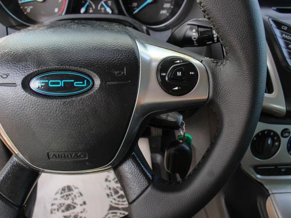 Ford Focus III с пробегом 2011 года, цена 649 000 рублей, 161627 км, хэтчбек, Автокод Объявления