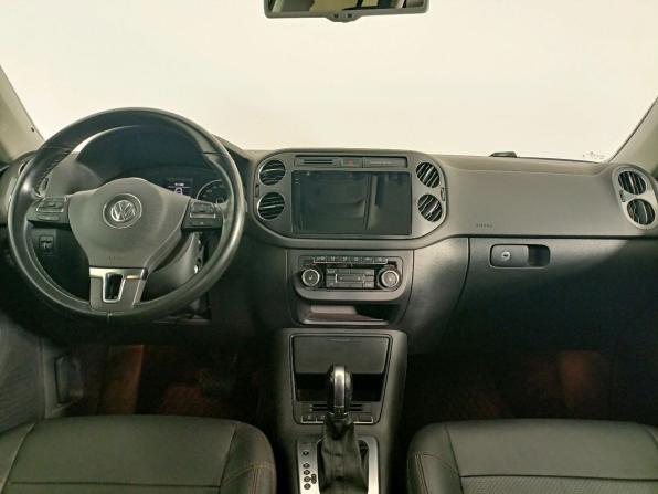 Volkswagen Tiguan I Рестайлинг с пробегом 2015 года, цена 1 349 000 рублей, 162000 км, внедорожник, Автокод Объявления