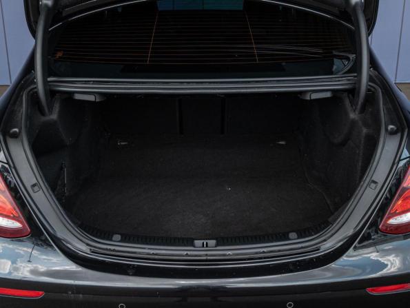 Mercedes-Benz E-Класс V (W213 S213 C238) с пробегом 2019 года, цена 3 020 000 рублей, 151495 км, седан, Автокод Объявления