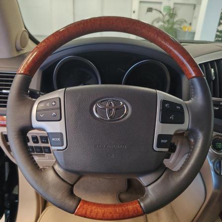 Toyota Land Cruiser 200 Series Рестайлинг 1 с пробегом 2015 года, цена 4 404 000 рублей, 230180 км, внедорожник, Автокод Объявления