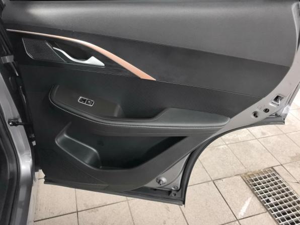 Omoda C5 I с пробегом 2023 года, цена 1 600 000 рублей, 48000 км, внедорожник, Автокод Объявления