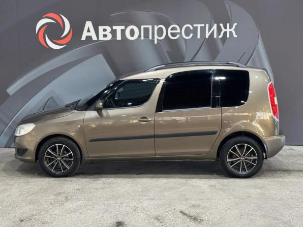 Skoda Roomster I Рестайлинг с пробегом 2012 года, цена 610 000 рублей, 222050 км, компактвэн, Автокод Объявления