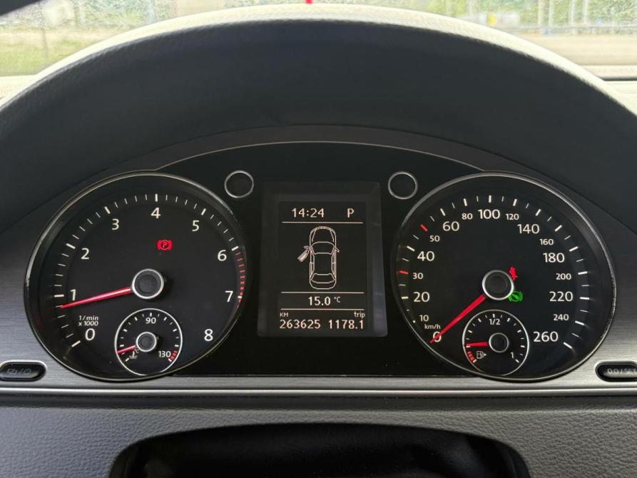 Volkswagen Passat B7 Крым  - изображение 11