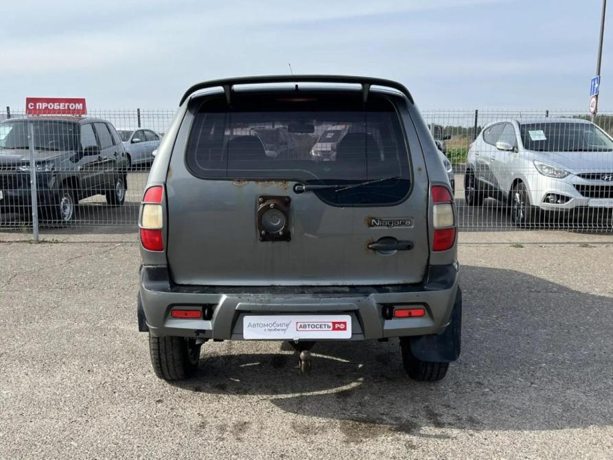 Chevrolet Niva I Буинск  - изображение 16