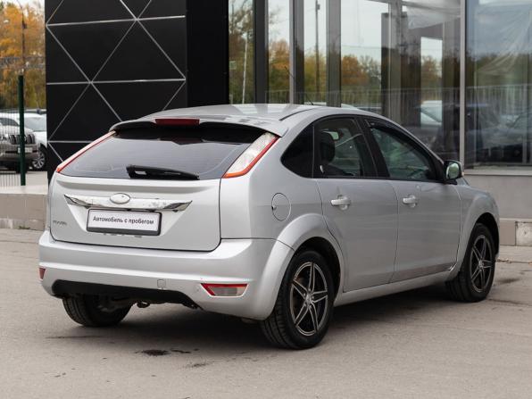 Ford Focus II Рестайлинг с пробегом 2008 года, цена 400 000 рублей, 250144 км, хэтчбек, Автокод Объявления