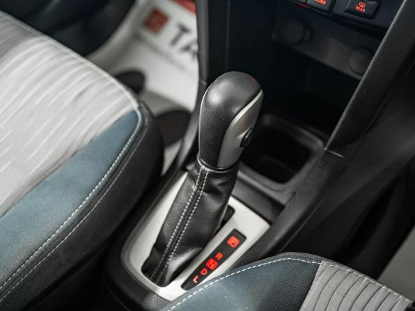 Suzuki Swift IV с пробегом 2012 года, цена 850 000 рублей, 116240 км, хэтчбек, Автокод Объявления