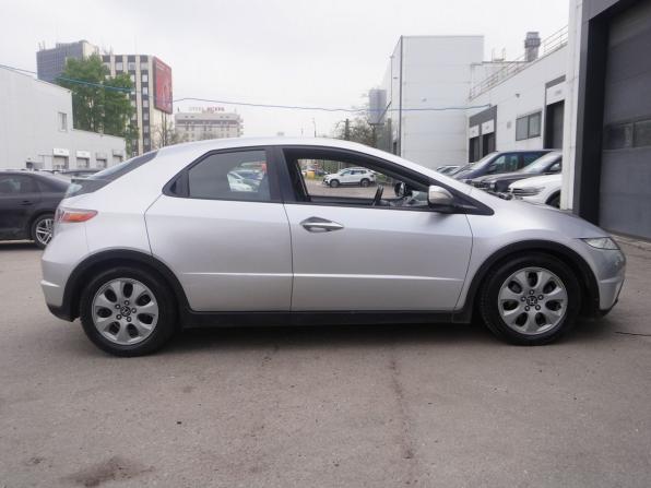 Honda Civic VIII с пробегом 2008 года, цена 729 000 рублей, 119323 км, хэтчбек, Автокод Объявления