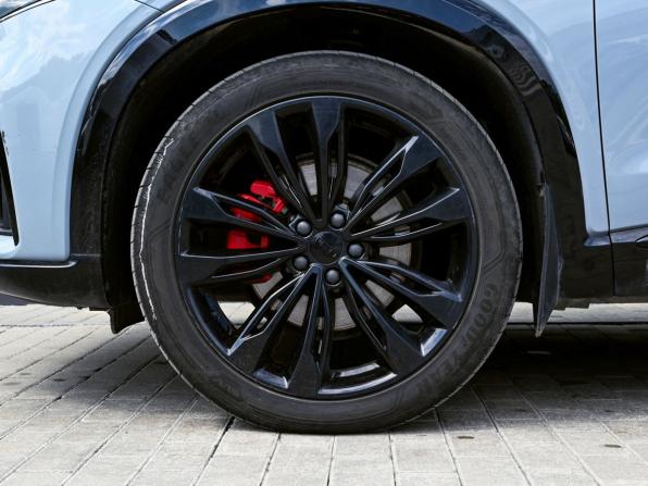 Geely Tugella I Рестайлинг с пробегом 2023 года, цена 3 019 000 рублей, 44014 км, внедорожник, Автокод Объявления