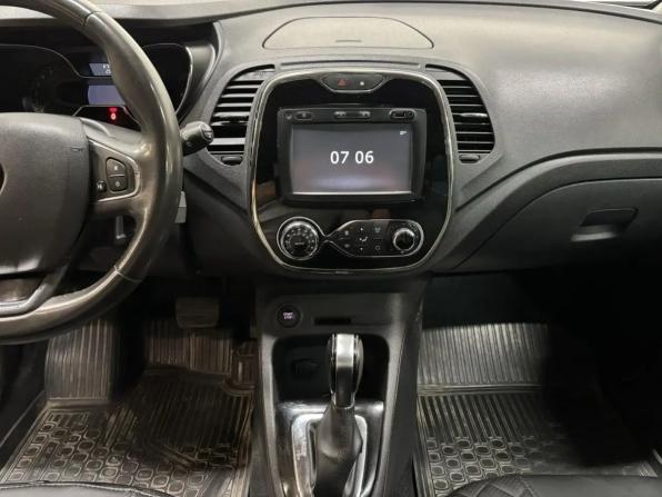 Renault Kaptur I с пробегом 2018 года, цена 1 599 000 рублей, 67271 км, внедорожник, Автокод Объявления