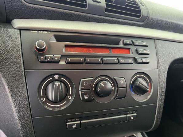 BMW 1 серии I (E81/E82/E87/E88) Рестайлинг с пробегом 2011 года, цена 799 000 рублей, 255772 км, хэтчбек, Автокод Объявления