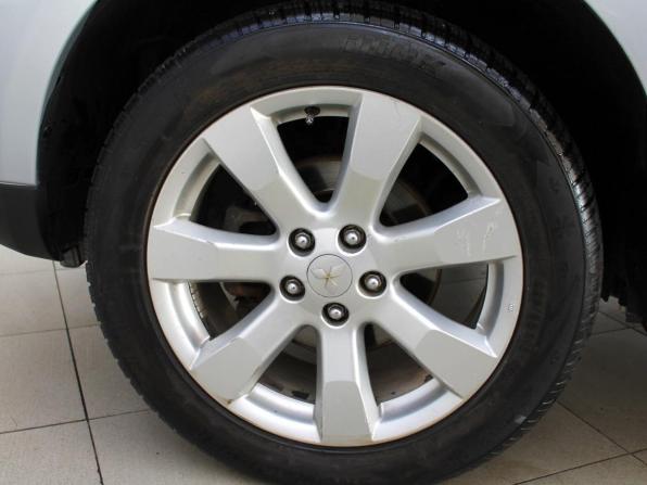 Mitsubishi Outlander II Рестайлинг с пробегом 2011 года, цена 1 299 000 рублей, 215000 км, внедорожник, Автокод Объявления