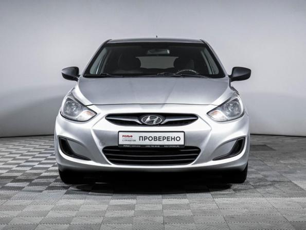 Hyundai Solaris I с пробегом 2014 года, цена 590 000 рублей, 298104 км, хэтчбек, Автокод Объявления