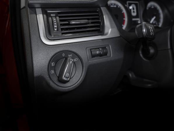Skoda Rapid I с пробегом 2017 года, цена 1 100 000 рублей, 77628 км, лифтбек, Автокод Объявления