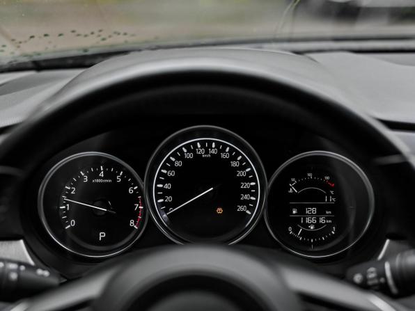Mazda 6 III (GJ) Рестайлинг 2 с пробегом 2021 года, цена 2 170 000 рублей, 116410 км, седан, Автокод Объявления