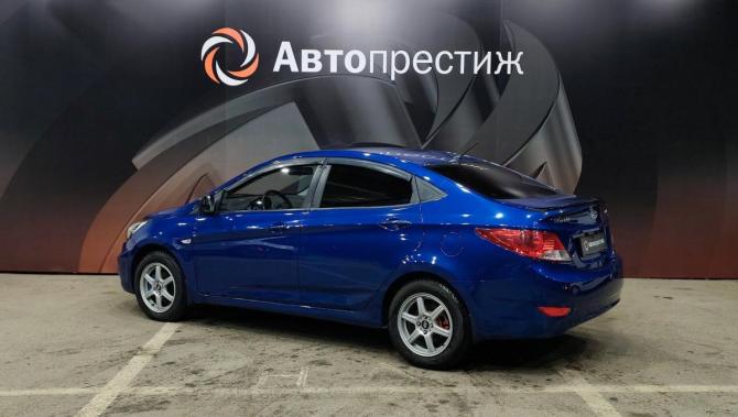 Hyundai Solaris I с пробегом 2011 года, цена 698 000 рублей, 240254 км, седан, Автокод Объявления