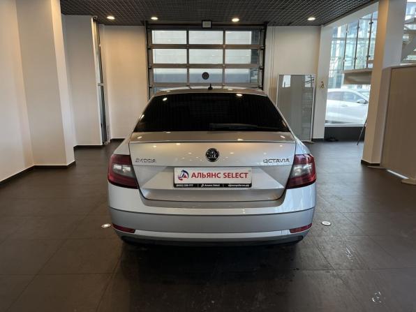 Skoda Octavia III (A7) Рестайлинг с пробегом 2017 года, цена 1 770 000 рублей, 189419 км, лифтбек, Автокод Объявления