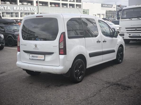 Peugeot Partner II Рестайлинг 2 с пробегом 2022 года, цена 1 675 000 рублей, 182506 км, компактвэн, Автокод Объявления