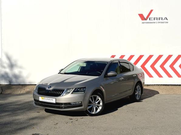 Skoda Octavia III (A7) Рестайлинг с пробегом 2019 года, цена 1 630 000 рублей, 176683 км, лифтбек, Автокод Объявления