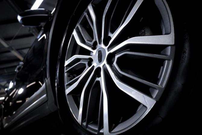 Geely Atlas Pro с пробегом 2024 года, цена 2 299 000 рублей, 38666 км, внедорожник, Автокод Объявления