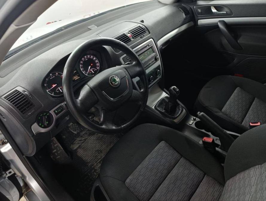 Skoda Octavia II (A5) Рестайлинг Санкт-Петербург  - изображение 10