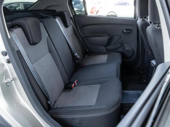Renault Logan II Рестайлинг с пробегом 2022 года, цена 1 549 000 рублей, 34498 км, седан, Автокод Объявления