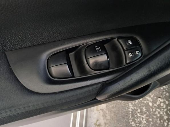 Nissan Qashqai II с пробегом 2014 года, цена 1 250 000 рублей, 180617 км, внедорожник, Автокод Объявления