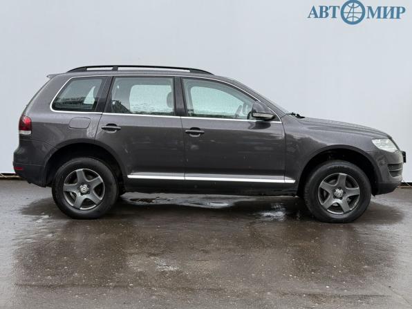 Volkswagen Touareg I Рестайлинг с пробегом 2009 года, цена 1 200 000 рублей, 181831 км, внедорожник, Автокод Объявления