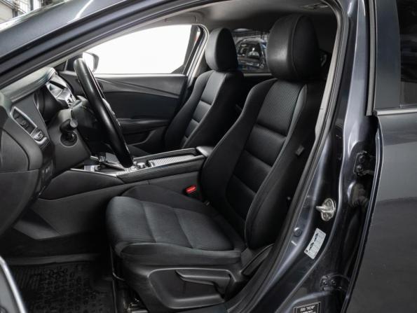 Mazda 6 III (GJ) Рестайлинг с пробегом 2016 года, цена 1 799 000 рублей, 132129 км, седан, Автокод Объявления