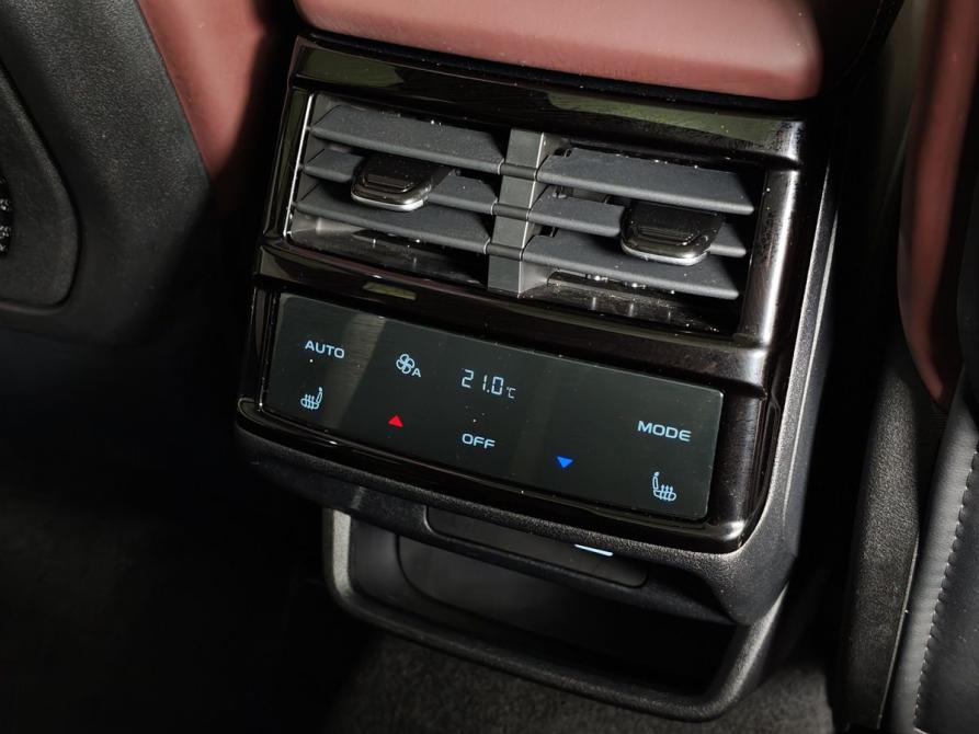 Geely Monjaro I Москва  - изображение 28