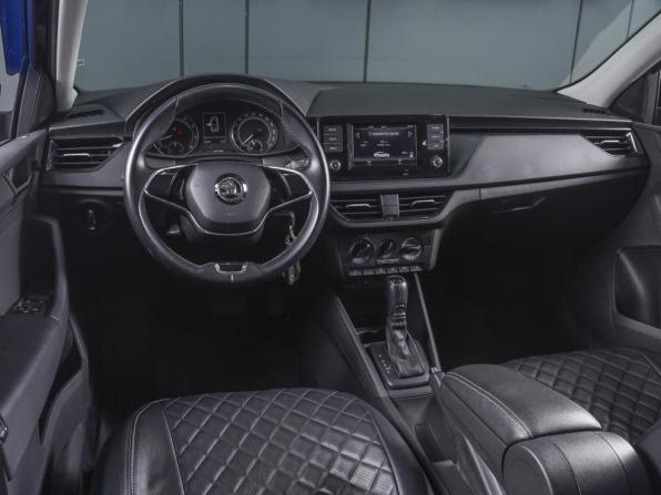 Skoda Rapid II с пробегом 2021 года, цена 1 889 000 рублей, 42631 км, лифтбек, Автокод Объявления