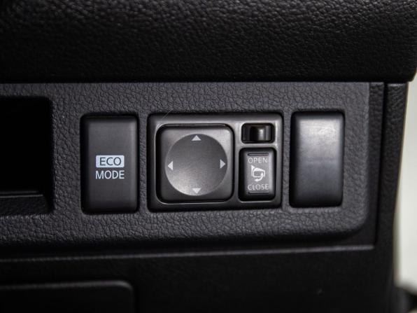 Nissan Tiida I Рестайлинг с пробегом 2011 года, цена 899 500 рублей, 72761 км, хэтчбек, Автокод Объявления