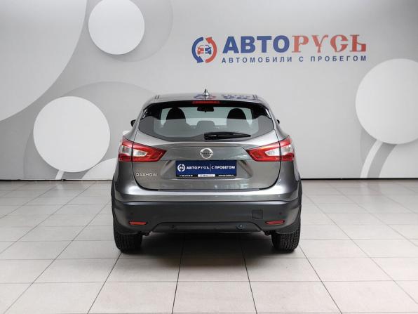 Nissan Qashqai II с пробегом 2018 года, цена 1 545 000 рублей, 140992 км, внедорожник, Автокод Объявления