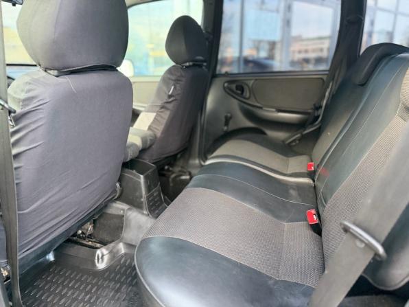 Chevrolet Niva I Рестайлинг с пробегом 2011 года, цена 390 000 рублей, 205000 км, внедорожник, Автокод Объявления